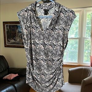 Ann Taylor Black and White Floral Blouse